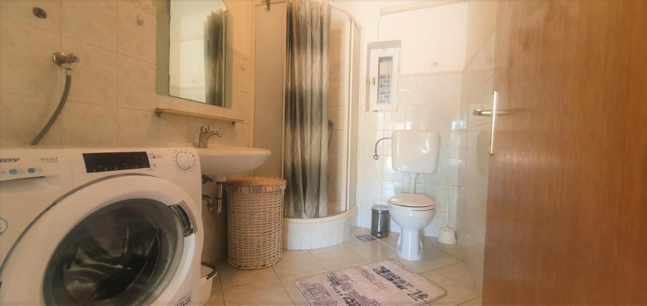 Apartment Fain - Private Parking Ζαντάρ Εξωτερικό φωτογραφία