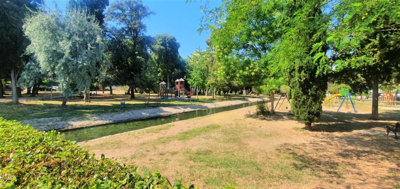 Apartment Fain - Private Parking Ζαντάρ Εξωτερικό φωτογραφία