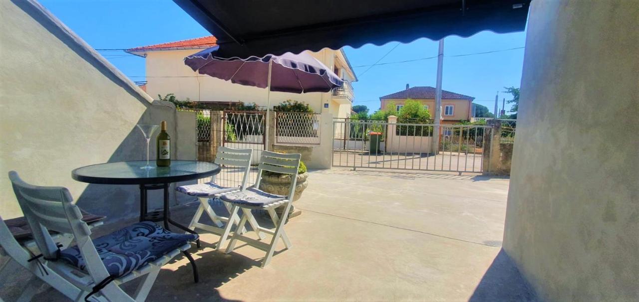 Apartment Fain - Private Parking Ζαντάρ Εξωτερικό φωτογραφία